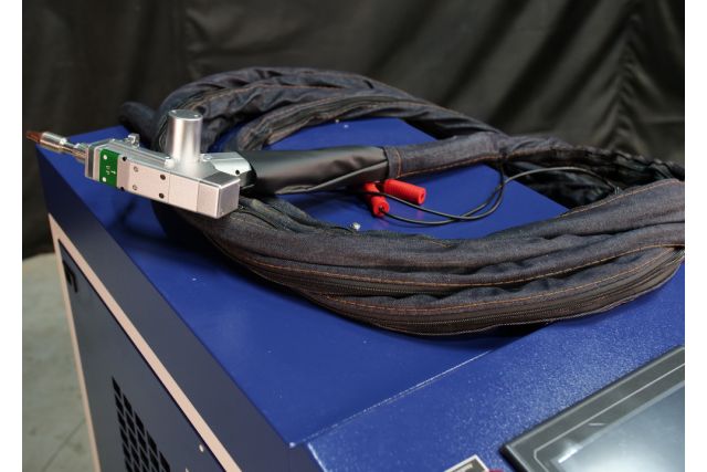  Лазерная сварка/очиститель/резак MAST 3in1 2000W