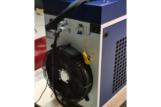 Лазерна зварка/очисник/різак MAST 3in1 3000W