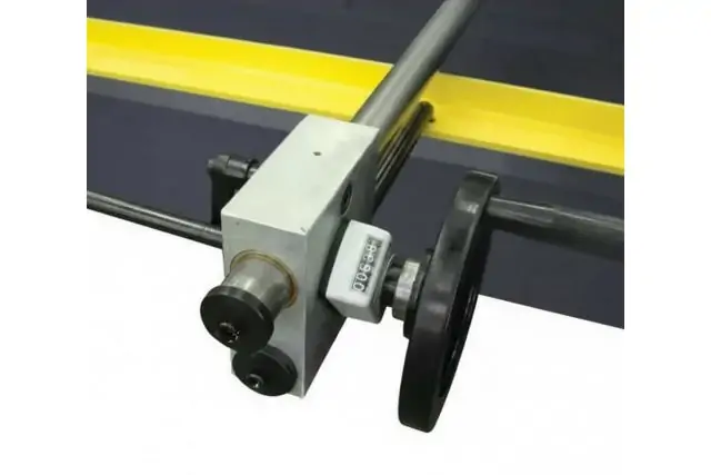 Електромеханічні гільйотинні ножиці MAST Metalltechnik Q11-4х1250 2