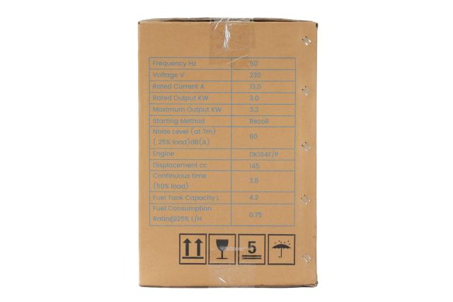 Генератор инверторный Ultimatron ULT-3300-EU 3 кВт