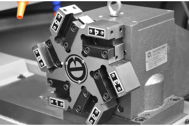 Токарний верстат з ЧПУ Cormak 320x750 з...