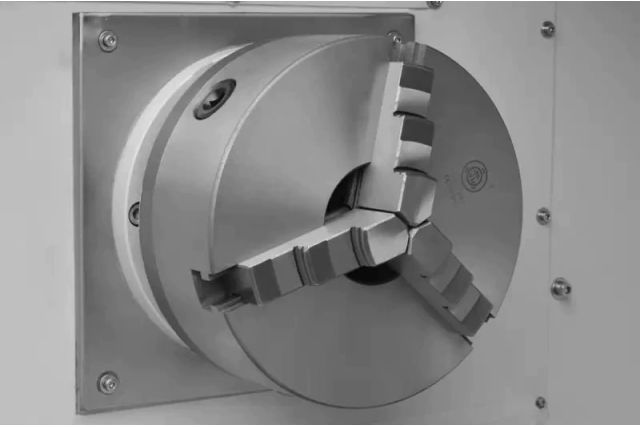 Токарний верстат з ЧПУ Cormak 400x1000