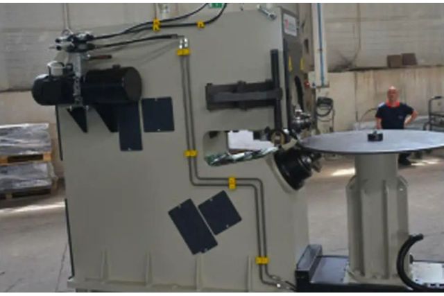 Отборно-отрезной станок Isitan SDK 8