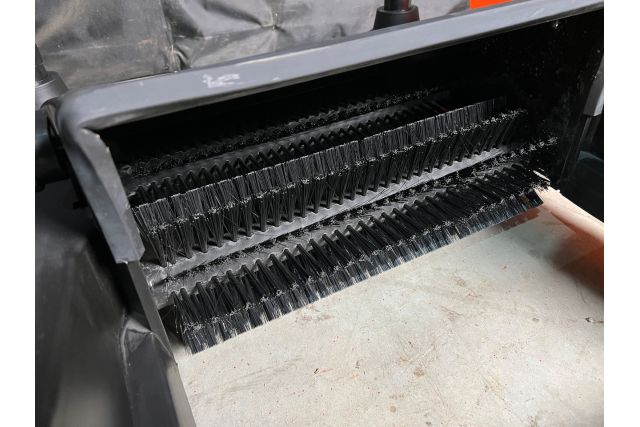 Ручна підмітальна машина MAST Gartentechnik MT-...