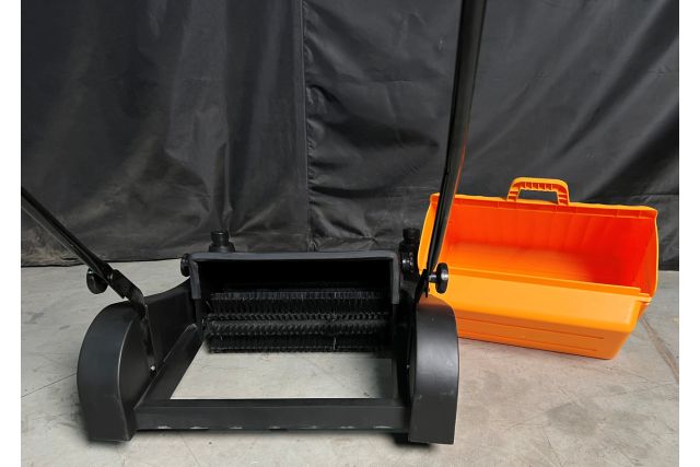 Ручна підмітальна машина MAST Gartentechnik MT-...