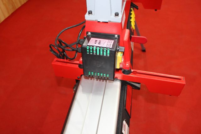 Токарний верстат Holzmann D 460FXL