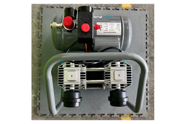 Безмасляный поршневой компрессор Mast...