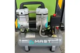 Безмасляний поршневий компресор Mast MOF1390/1100-9L 16