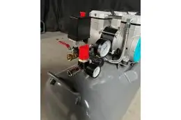 Безмасляний поршневий компресор Mast MOF1680/4x1500-160L 7