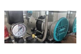 Безмасляний поршневий компресор Mast MOF1680/4x1500-160L