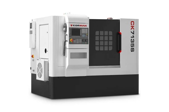 Токарний верстат з ЧПУ CORMAK CK7135S