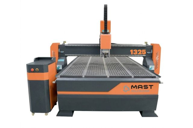Фрезерний верстат по дереву з ЧПУ MAST...