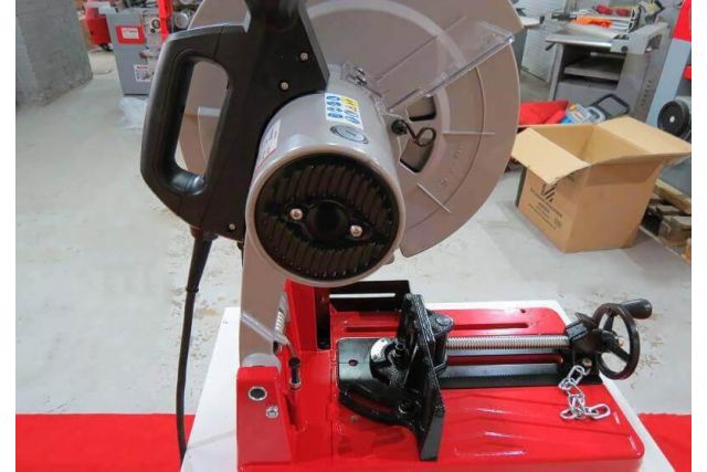 Дисковая пила по металлу Holzmann MKS 355