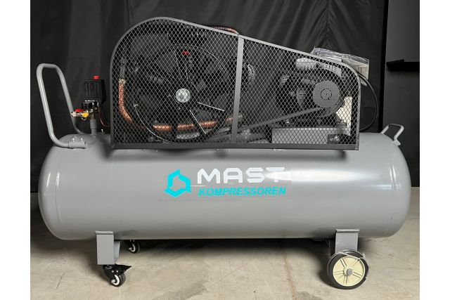 Поршневий компресор Mast TB90/300L 400V