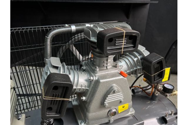 Поршневий компресор MAST TA65/100L 400V PRO 