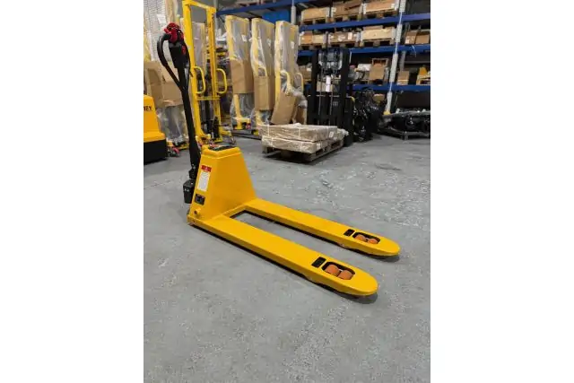 Рокла с электроприводом NEX EPT15H 1500 кг Li-Ion 2