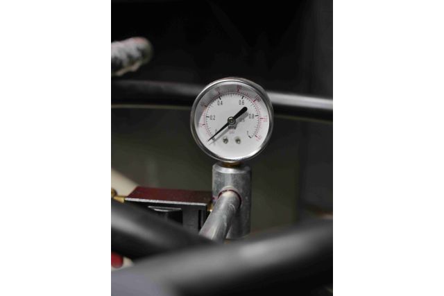 Пескоструйный аппарат напорного типа MAST MSB10 (37 л) 4