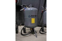 Пескоструйный аппарат напорного типа MAST MSB20 (76 л) 2