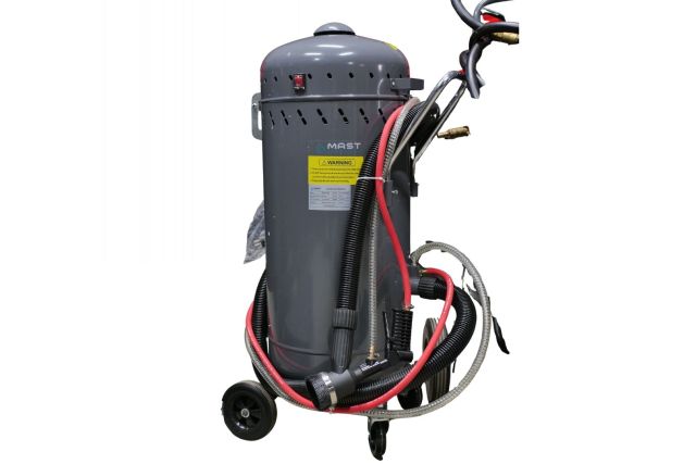 Піскоструминний пристрій з пилососом MAST MSB28 (70 л) 1