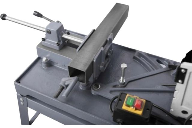 Ленточная пила Cormak G5012WA 400V 3