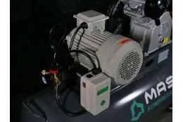 Поршневий компресор MAST VA90/200L 400 12.5BAR 4