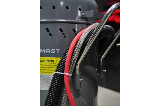 Піскоструминний апарат з пилососом MAST MSB28 (70 л) 15