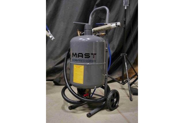 Напірний піскоструминний апарат MAST MSB5-1 (17 л) 7