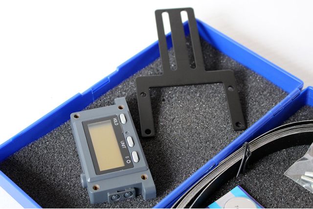 Цифрова вимірювальна лінійка Holzmann DML 3000