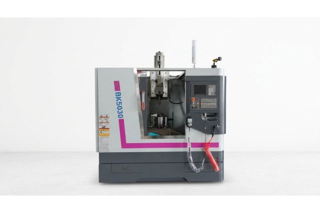 Довбальный станок по металлу с ЧПУ MAST Metalltechnik BK5030 1