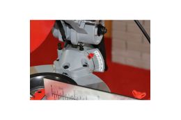 Пила торцовочно-циркулярная Holzmann TK 305 5