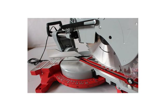Торцовочная пила Holzmann KAP 305ECO 10