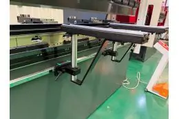 Електро-гідравлічний листозгинальний прес MAST CNC Machinen WE-70T/2500 з Syntec-630BA 2