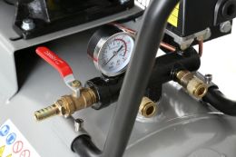 Компресор Tagred 300L TA311X Компресор Tagred 300L TA311X