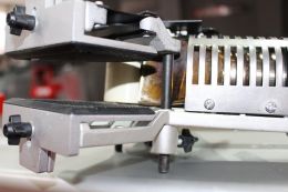 Ручной кромкооблицовочный станок Holzmann KAM 50M Ручной кромкооблицовочный станок Holzmann KAM 50M