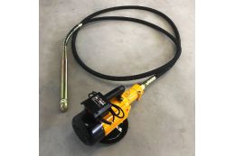 Глубинный вибратор для бетона Lumag LFR 15E