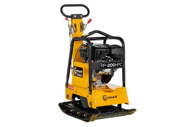 Бензиновая реверсивная виброплита Lumag RP200HPC (32кН)