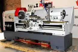 Токарно-винторезный станок CORMAK CJ6250YC 500X1500 7