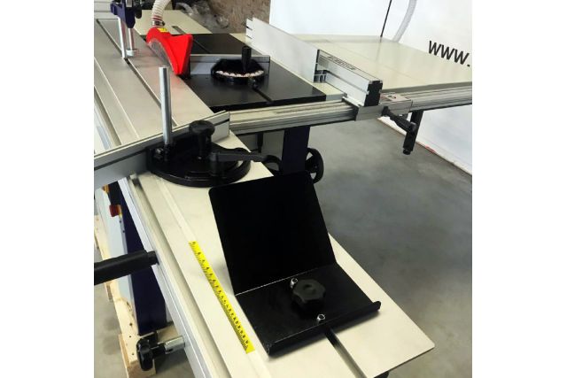 Форматно-розкрійний верстат CORMAK PS12E-2000