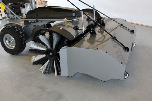 Подметальная машина Lumag KM1000 (комплект 3в1)