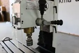 Фрезерный станок CORMAK HK-25L Vario 18