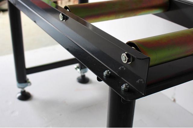 Рольганг. Роликовый стол CORMAK HRT 1м на 4 ролика