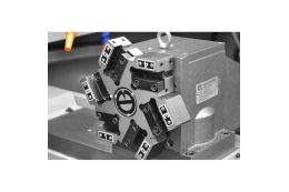 Токарный станок с ЧПУ Cormak 320x750 Токарный станок с ЧПУ Cormak 320x750