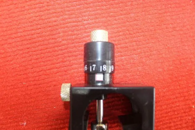 Магнитный прибор для установки строгальных ножей Holzmann MEL2 9