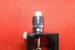 Магнитный прибор для установки строгальных ножей Holzmann MEL2 9