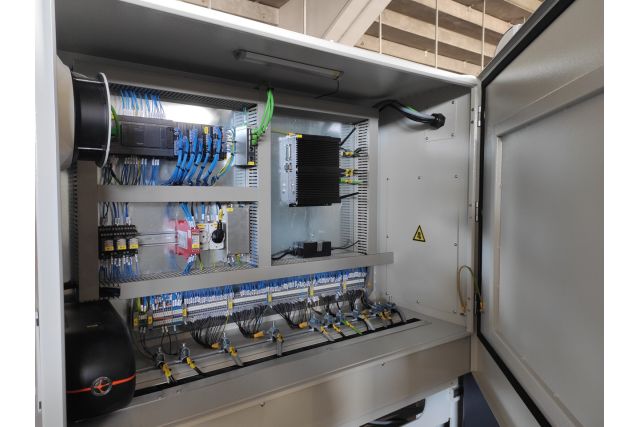 Пильний центр з ЧПК ALPHA PS-06 3200