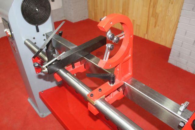 Копировально-токарный станок Holzmann DBK 1300