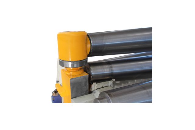 4-валковый гибочный станок Isitan 4RHC 10-155