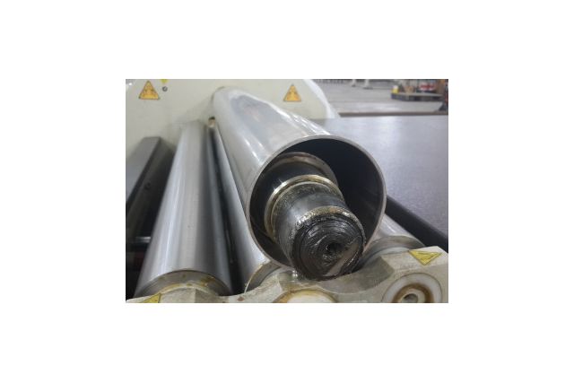 4-валковий гибочний верстат Isitan 4RH 10-90