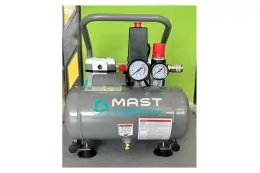 Безмасляний поршневий компресор Mast MOF1390/1100 compact 19