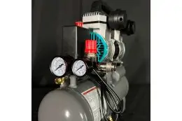 Безмасляний поршневий компресор Mast MOF1390/1100-9L 6